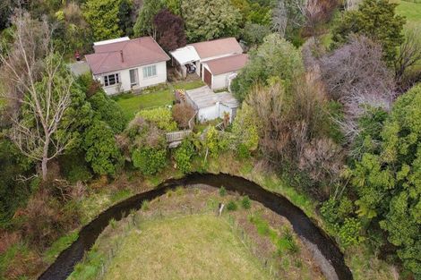 Photo of property in 35 Cadman Street, Dannevirke, 4930