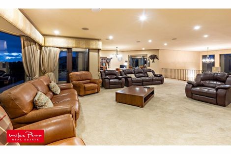 Photo of property in 54 Keywella Drive, Conifer Grove, Takanini, 2112