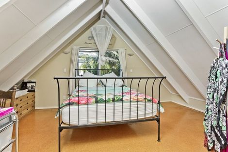 Photo of property in 2/31 Lake Road, Devonport, Auckland, 0624