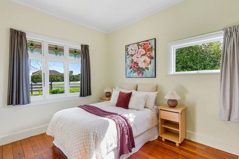 Photo of property in 106 Queen Street West, Levin, 5510