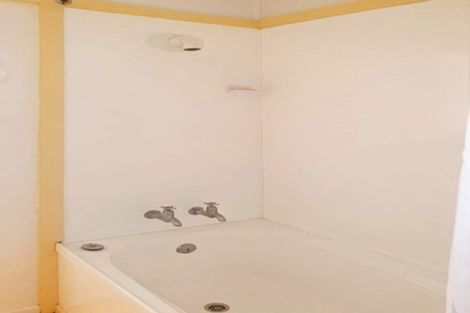 Photo of property in 92 Te Awa Avenue, Te Awa, Napier, 4110