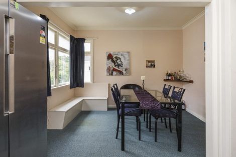 Photo of property in 27 Hardie Street, Hokowhitu, Palmerston North, 4410