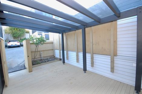 Photo of property in 13/69 Target Road, Totara Vale, Auckland, 0629