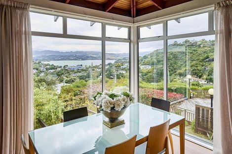 Photo of property in 33 Kiriwai Road, Paremata, Porirua, 5024