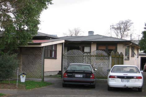 Photo of property in 25 Churchill Avenue, Hokowhitu, Palmerston North, 4410