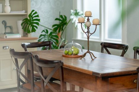 Photo of property in 86 The Parade, Island Bay, Wellington, 6023