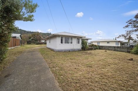 Photo of property in 5 Island View Road, Western Heights, Rotorua, 3015