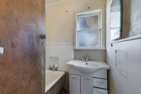 Photo of property in 27 Orchard Rise, Rosehill, Papakura, 2113