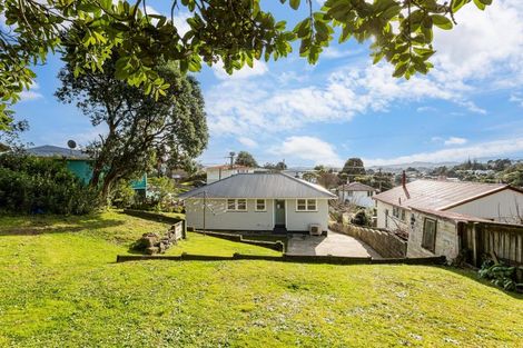 Photo of property in 146 Sievers Grove, Cannons Creek, Porirua, 5024