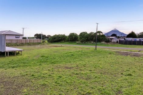 Photo of property in 8-10 Terou Street, Manaia, 4612