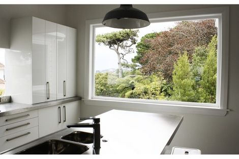 Photo of property in 33 Orchard Street, Wadestown, Wellington, 6012