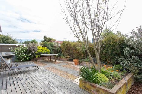 Photo of property in 35 Dampier Street, Woolston, Christchurch, 8023