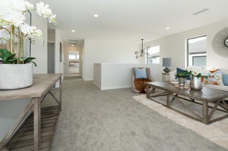 Photo of property in 133a Sunset Road, Totara Vale, Auckland, 0632