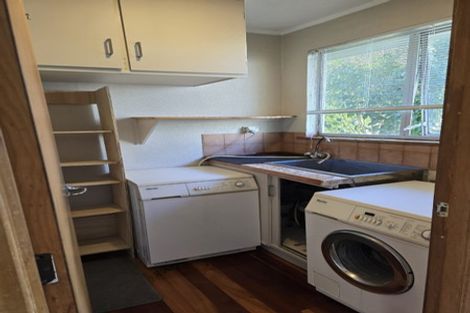 Photo of property in 24 Fairdale Place, Birkdale, Auckland, 0626