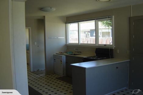 Photo of property in 5 Woodbury Street, Avonhead, Christchurch, 8042