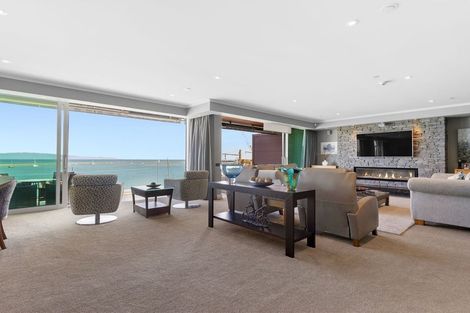 Photo of property in Quay Apartments Tower 2, 208/283 Wakefield Quay, Stepneyville, Nelson, 7010