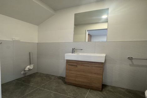 Photo of property in 11 Pipitea Place, Massey, Auckland, 0614