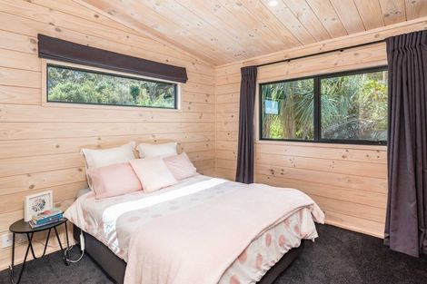 Photo of property in 214b Huia Street, Waikanae, 5391