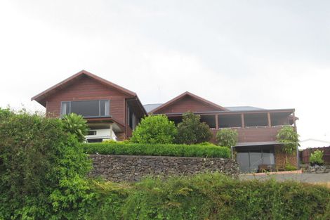 Photo of property in 68 Omokoroa Road, Omokoroa, 3114