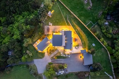 Photo of property in 3 Coroglen Rise, Pukerua Bay, 5026