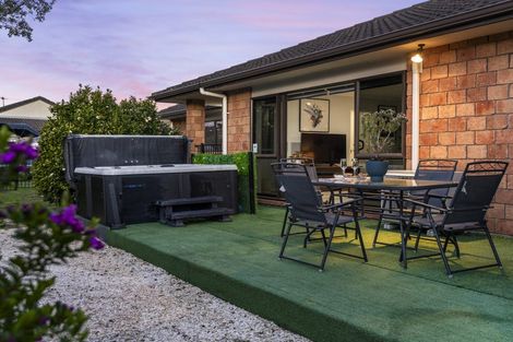 Photo of property in 20 Milson Drive, Papakura, 2110