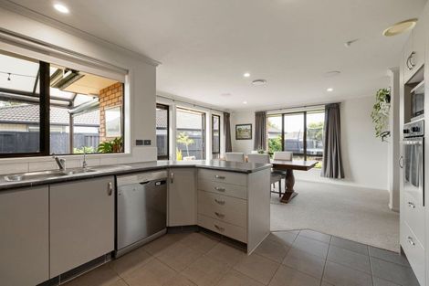 Photo of property in 32 Winchester Place, Rototuna North, Hamilton, 3210