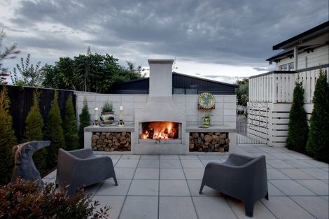 Photo of property in 12 Farndon Road, Clive, 4102