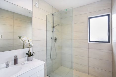 Photo of property in 1/11 Harrington Avenue, Pukekohe, 2120