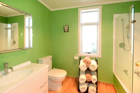 Photo of property in 35 Douglas Street, Saint Kilda, Dunedin, 9012