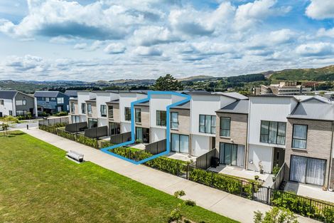 Photo of property in 8 Tokitoki Way, Kenepuru, Porirua, 5022