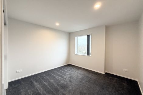 Photo of property in 6 Riroriro Close, Papakura, 2110