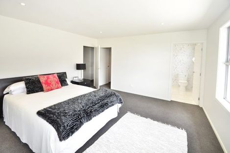 Photo of property in 10 William James Close, Mosgiel, 9024