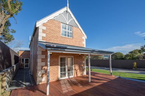 Photo of property in 11a Bridge Street, New Brighton, Christchurch, 8062