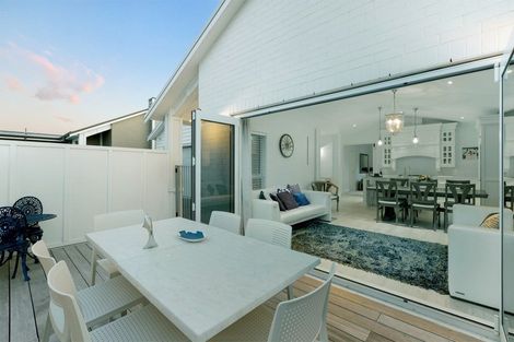 Photo of property in 6 Pebble Beach Way, Papamoa Beach, Papamoa, 3118