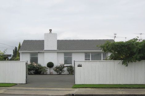 Photo of property in 203 Gordon Road, Mosgiel, 9024