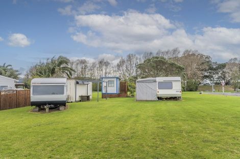 Photo of property in 1 Hei Esplanade, Whitianga, 3510