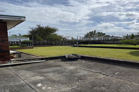 Photo of property in 22 Ellen Street, Manurewa East, Auckland, 2102