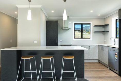 Photo of property in 22 Discovery Way, Waikawa, Picton, 7220