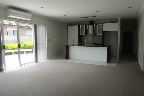 Photo of property in 13 Dromoland Drive, Flat Bush, Auckland, 2019