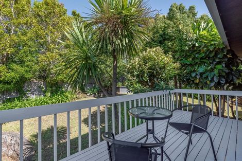 Photo of property in 47 Aotearoa Terrace, Murrays Bay, Auckland, 0630