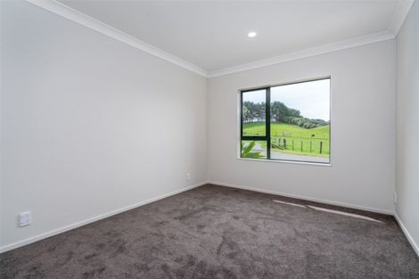 Photo of property in 94 Oaia Road, Muriwai, Waimauku, 0881