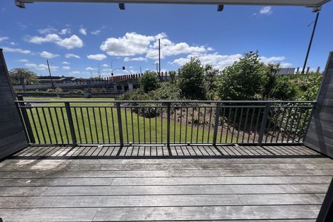 Photo of property in Krisley Court, 12/6 Ambrico Place, New Lynn, Auckland, 0600