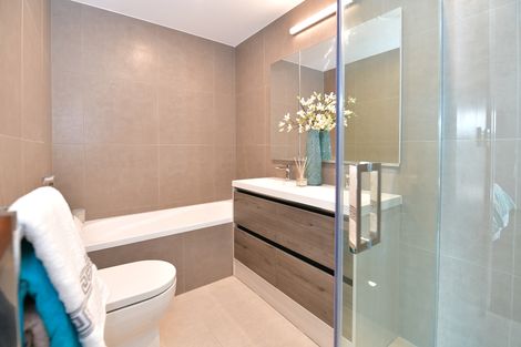 Photo of property in 305/252 Centreway Road, Orewa, 0931