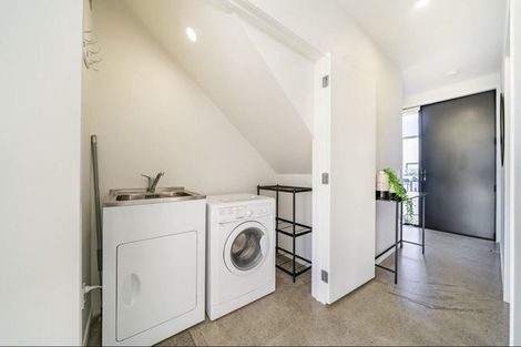 Photo of property in 53 Te Ara O Paetutu, Petone, Lower Hutt, 5012