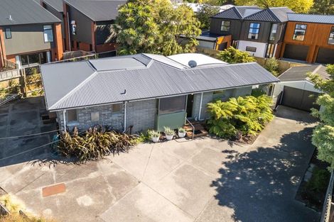 Photo of property in 81 Edward Avenue, Edgeware, Christchurch, 8013