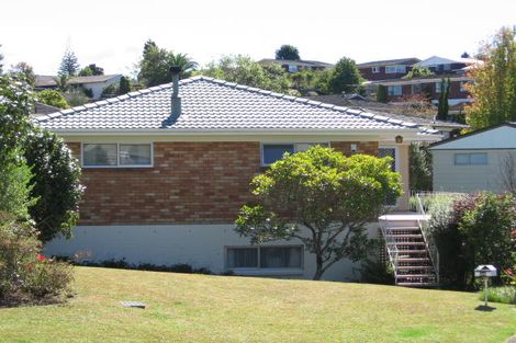 Photo of property in 36 Cron Avenue, Te Atatu South, Auckland, 0610