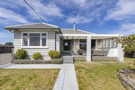 Photo of property in 8 Pandora Street, North New Brighton, Christchurch, 8083