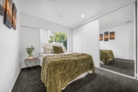 Photo of property in 2/27 Waimana Road, Conifer Grove, Takanini, 2112