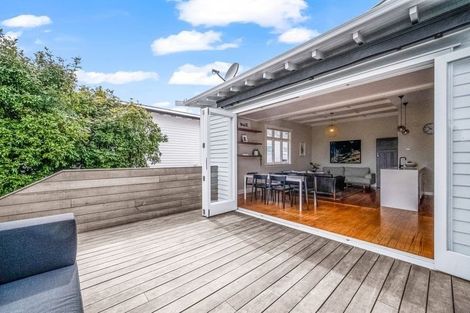 Photo of property in 45 Formby Avenue, Point Chevalier, Auckland, 1022