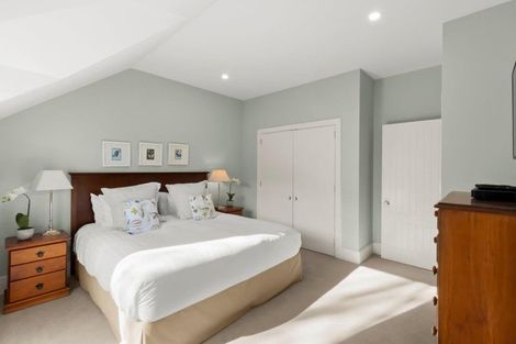 Photo of property in Millbrook Resort, 22 Settlers Way, Arrowtown, 9371